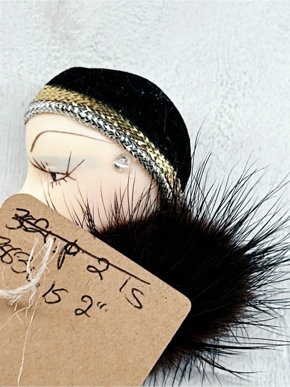 383u. Ladyface Fur Brooch Vintage